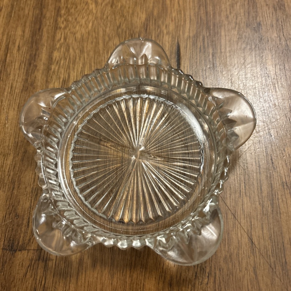 Vintage 1950's Dainty Glass Ash Tray 3.25" Ladies Cute